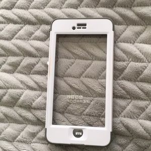 Life proof case for IPhone 6S plus